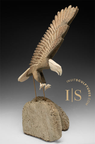 18" Majestic Eagle by Harrison Miklahook Jr. "Strike"